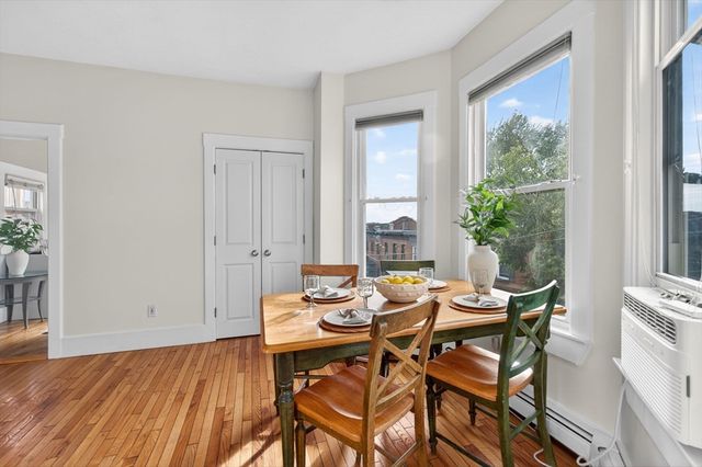 118 High St 9, Boston, MA 02129