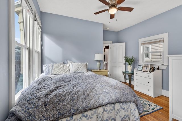 118 High St 9, Boston, MA 02129