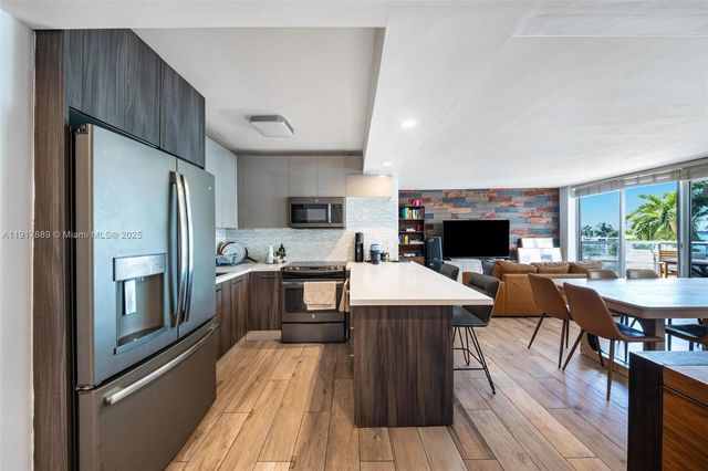 1541 Brickell Ave C406, Miami, FL 33129