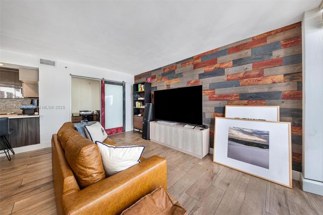 1541 Brickell Ave C406, Miami, FL 33129