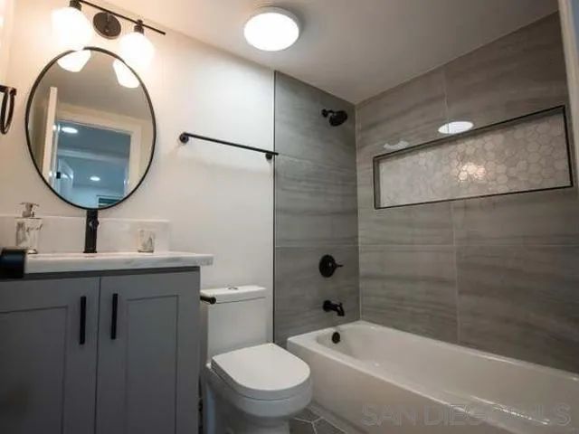 476 Montclair St, Chula Vista, CA 91911