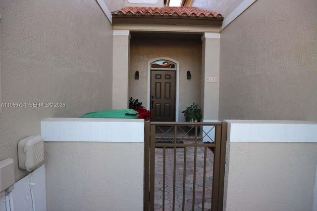 8330 NW 143rd Ter, Miami Lakes, FL 33016