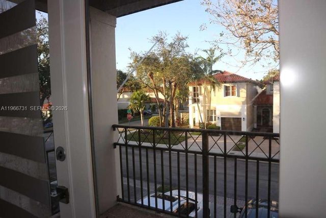 8330 NW 143rd Ter, Miami Lakes, FL 33016