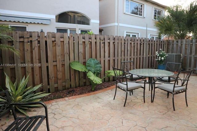 8330 NW 143rd Ter, Miami Lakes, FL 33016