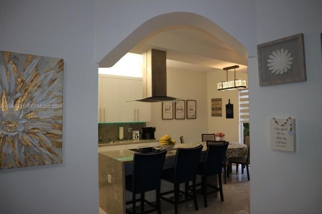 8330 NW 143rd Ter, Miami Lakes, FL 33016