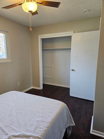 4717 CACTUS WAY, Cheyenne, WY 82009