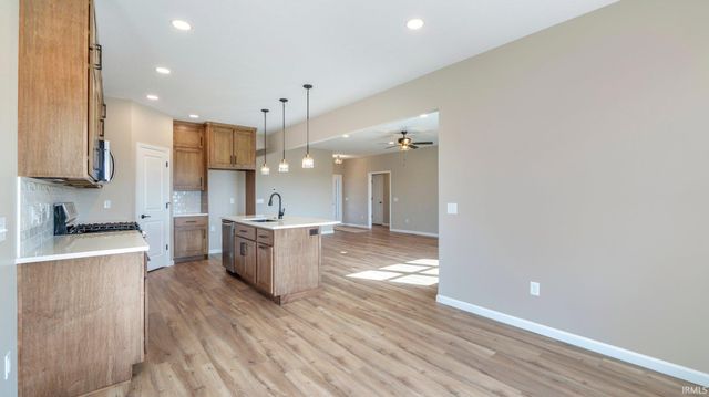 5249 Elk Run Place, Fort Wayne, IN 46818