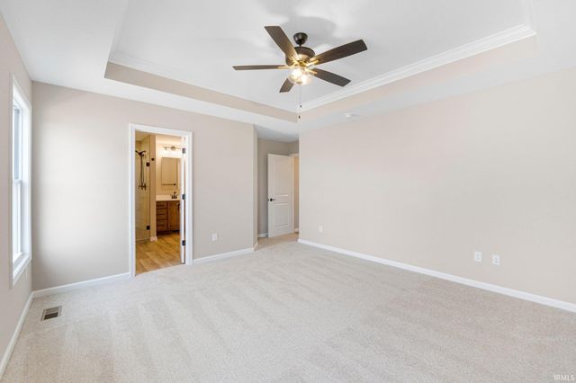 5249 Elk Run Place, Fort Wayne, IN 46818