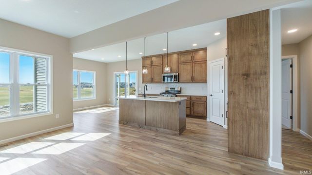 5249 Elk Run Place, Fort Wayne, IN 46818