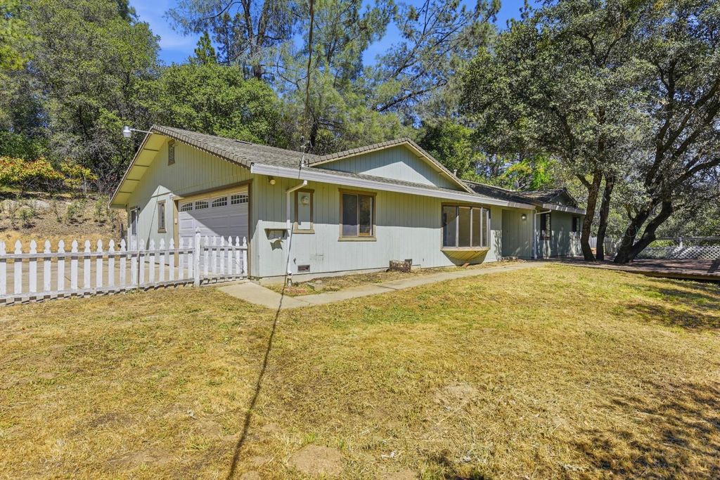 1785 Zia Rd, Placerville, CA 95667
