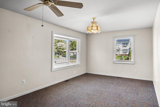 442 PROSPECT AVE, West Berlin, NJ 08091