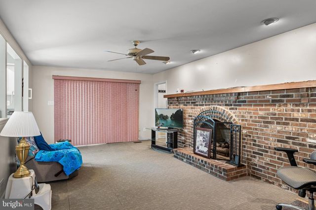 442 PROSPECT AVE, West Berlin, NJ 08091