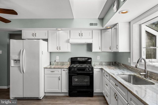 442 PROSPECT AVE, West Berlin, NJ 08091