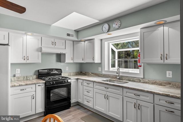442 PROSPECT AVE, West Berlin, NJ 08091