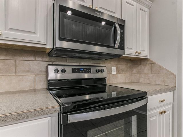 2716 SE 92nd Circle, Moore, OK 73160