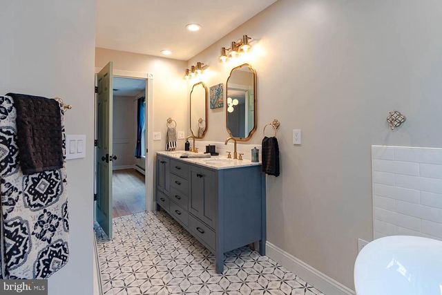 2962 BAY RD, Du Bois, PA 15801