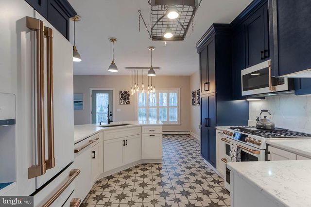 2962 BAY RD, Du Bois, PA 15801