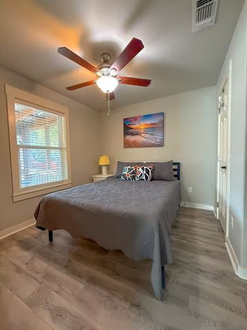 5481 Highway 35 Hwy N 25, Rockport, TX 78382