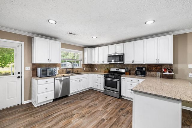 28 G Street, Cabot, AR 72023