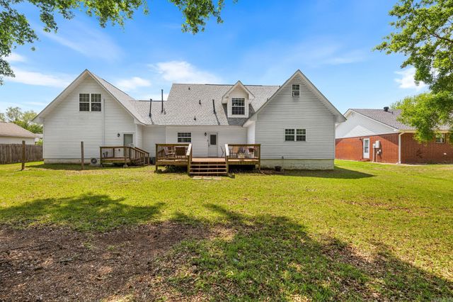 28 G Street, Cabot, AR 72023