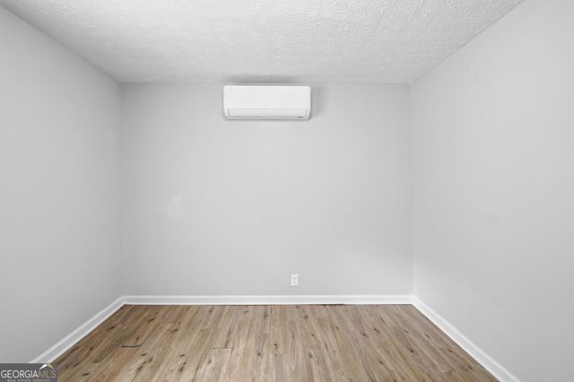 741 Roscoe Davis Road, Monroe, GA 30656