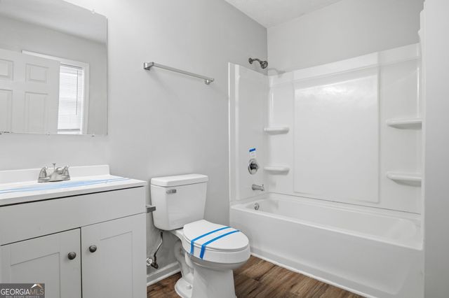 741 Roscoe Davis Road, Monroe, GA 30656
