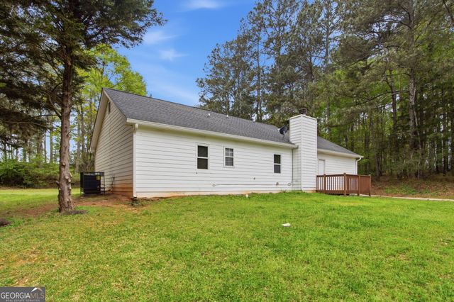 741 Roscoe Davis Road, Monroe, GA 30656