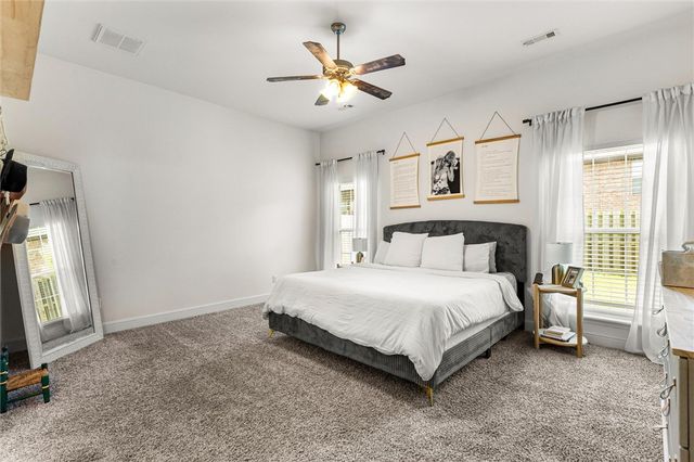 611 Gala Circle, Bentonville, AR 72712