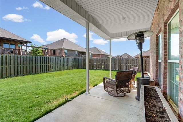 611 Gala Circle, Bentonville, AR 72712