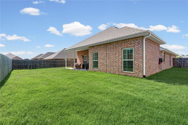 611 Gala Circle, Bentonville, AR 72712