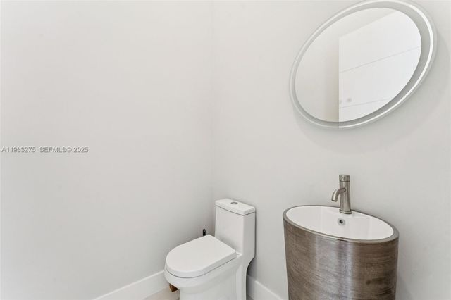 1304 SE 10th Ter, Deerfield Beach, FL 33441