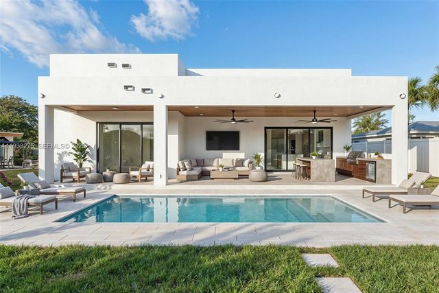 1304 SE 10th Ter, Deerfield Beach, FL 33441