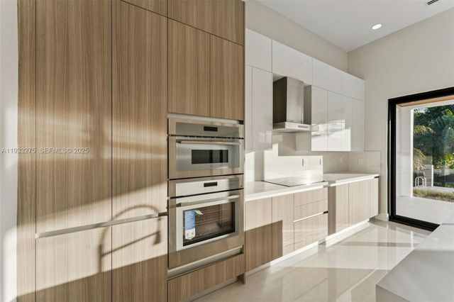 1304 SE 10th Ter, Deerfield Beach, FL 33441