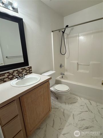 1278 Danskin Lane NW, Silverdale, WA 98383