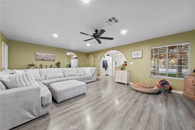 7601 Dogwood Avenue, Rosamond, CA 93560