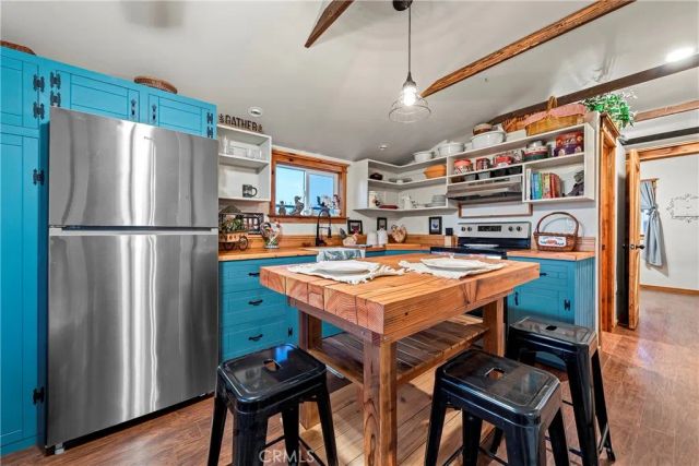 7601 Dogwood Avenue, Rosamond, CA 93560