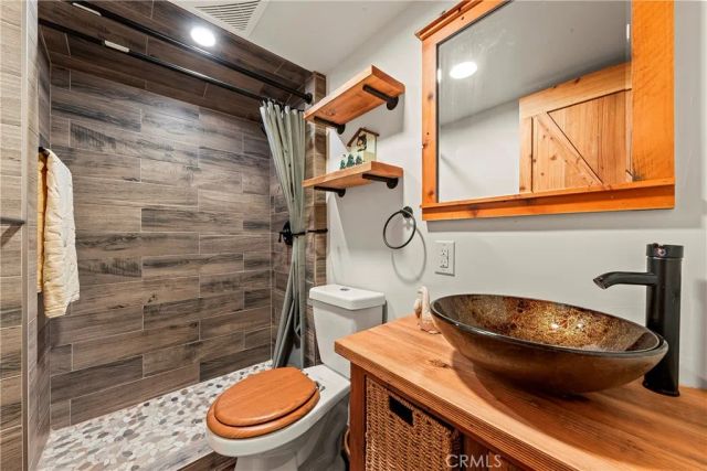 7601 Dogwood Avenue, Rosamond, CA 93560