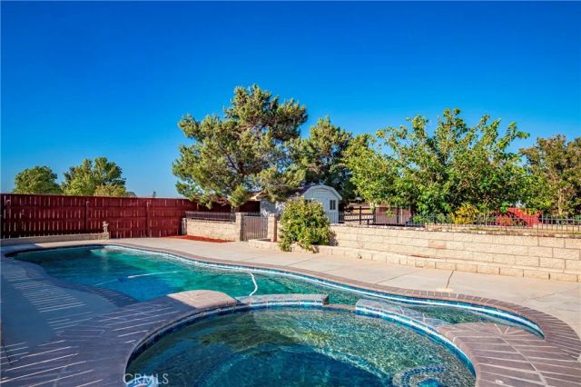 7601 Dogwood Avenue, Rosamond, CA 93560