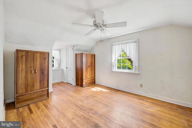 724 JOHNS LN, Ambler, PA 19002