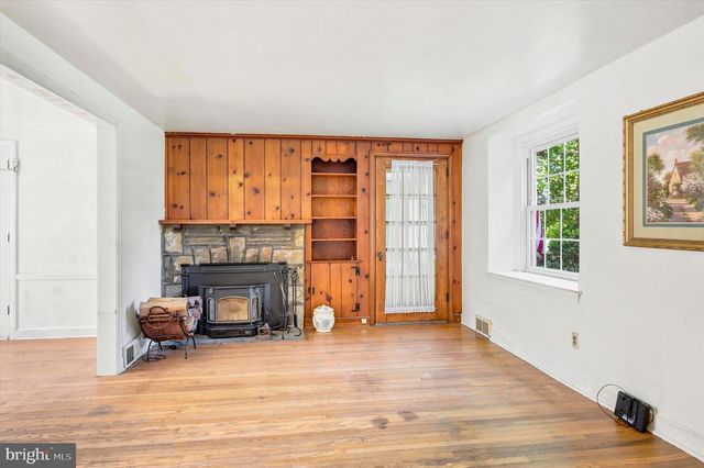 724 JOHNS LN, Ambler, PA 19002
