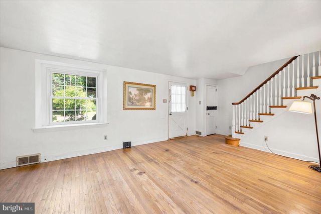 724 JOHNS LN, Ambler, PA 19002