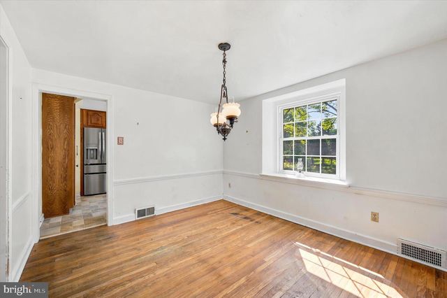 724 JOHNS LN, Ambler, PA 19002