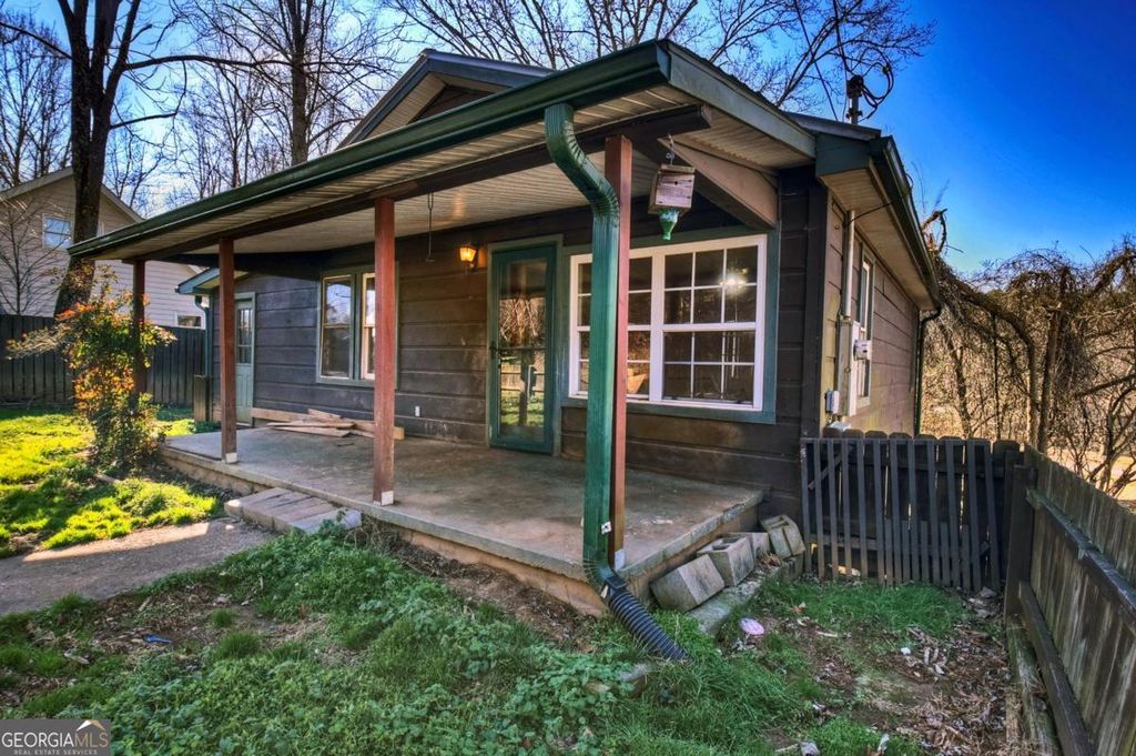 1388 E Main Street, Blue Ridge, GA 30513