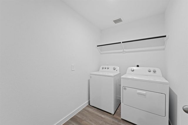 1115 Briscoe Court, Rosharon, TX 77583