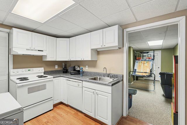 4305 Huntcliff Trace, Douglasville, GA 30135