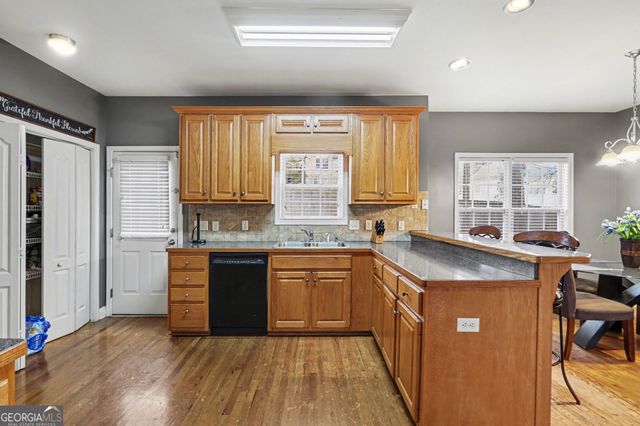 4305 Huntcliff Trace, Douglasville, GA 30135