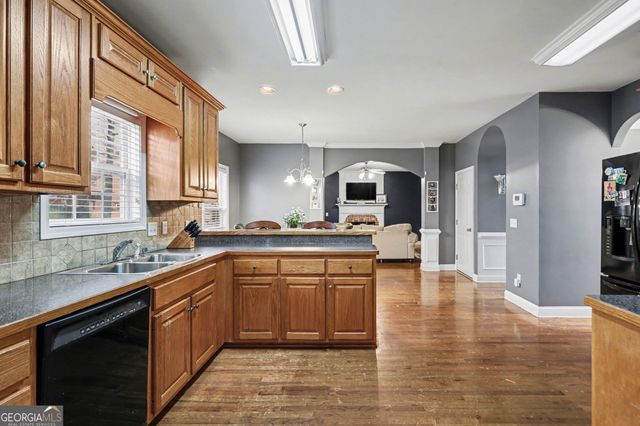 4305 Huntcliff Trace, Douglasville, GA 30135