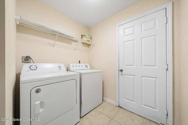 199 Bellbrook Street SE, Palm Bay, FL 32909