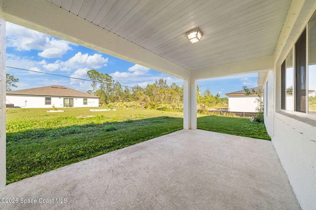 199 Bellbrook Street SE, Palm Bay, FL 32909