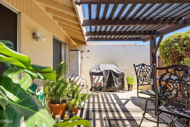 2221 Camilar Drive, Camarillo, CA 93010